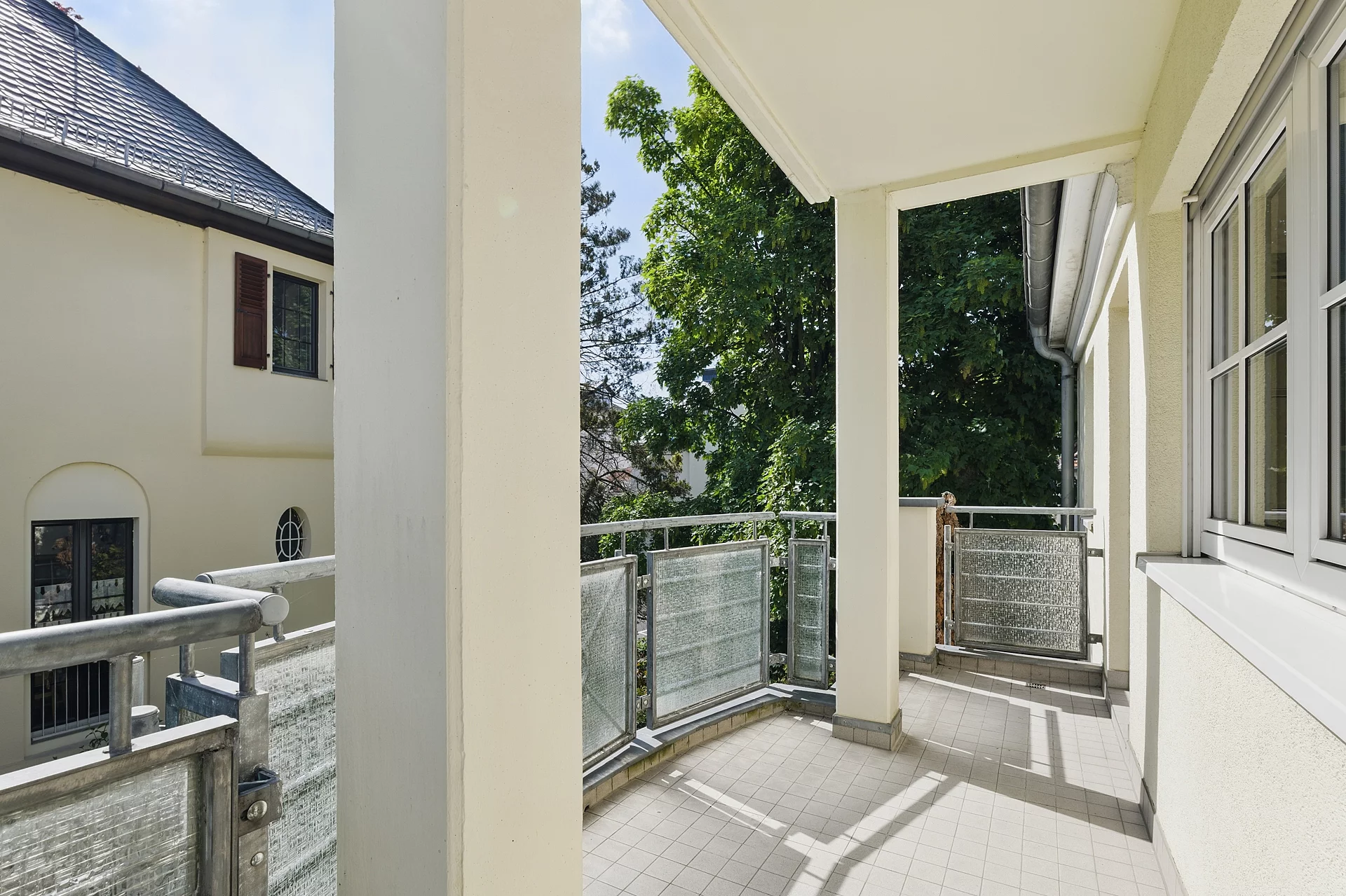 Balcony 2