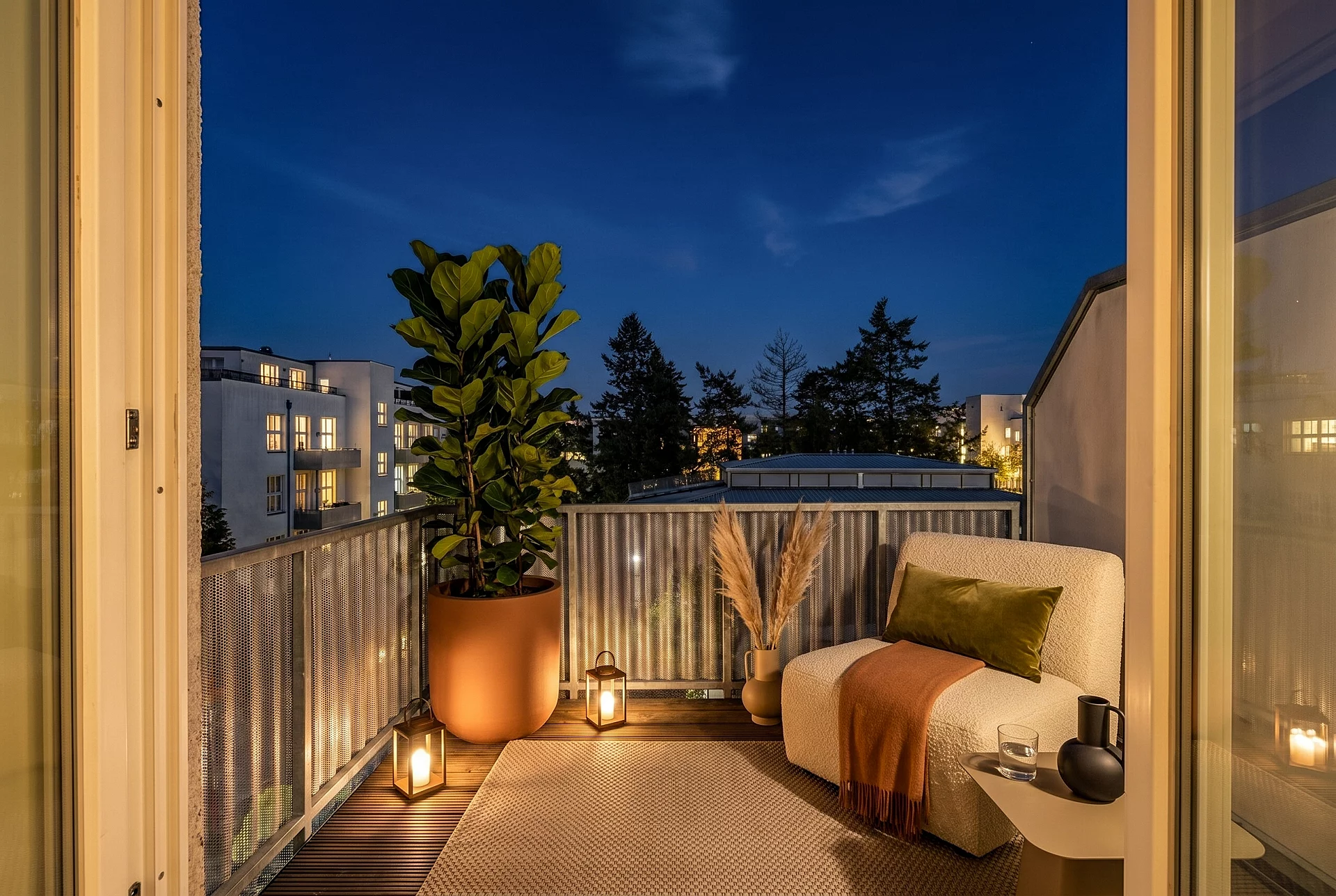 Balkon virtuell gestagt Abend