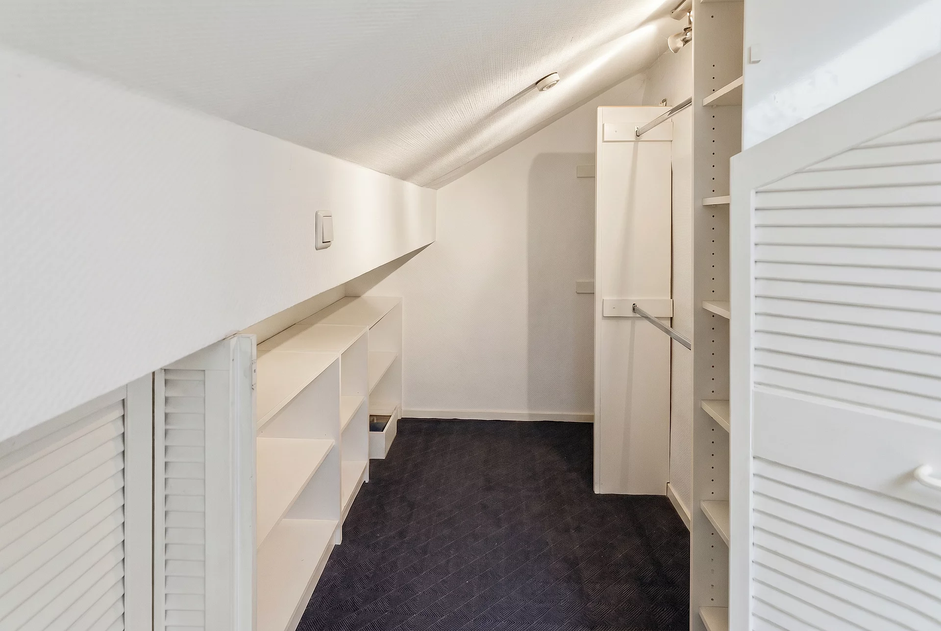 storage 2