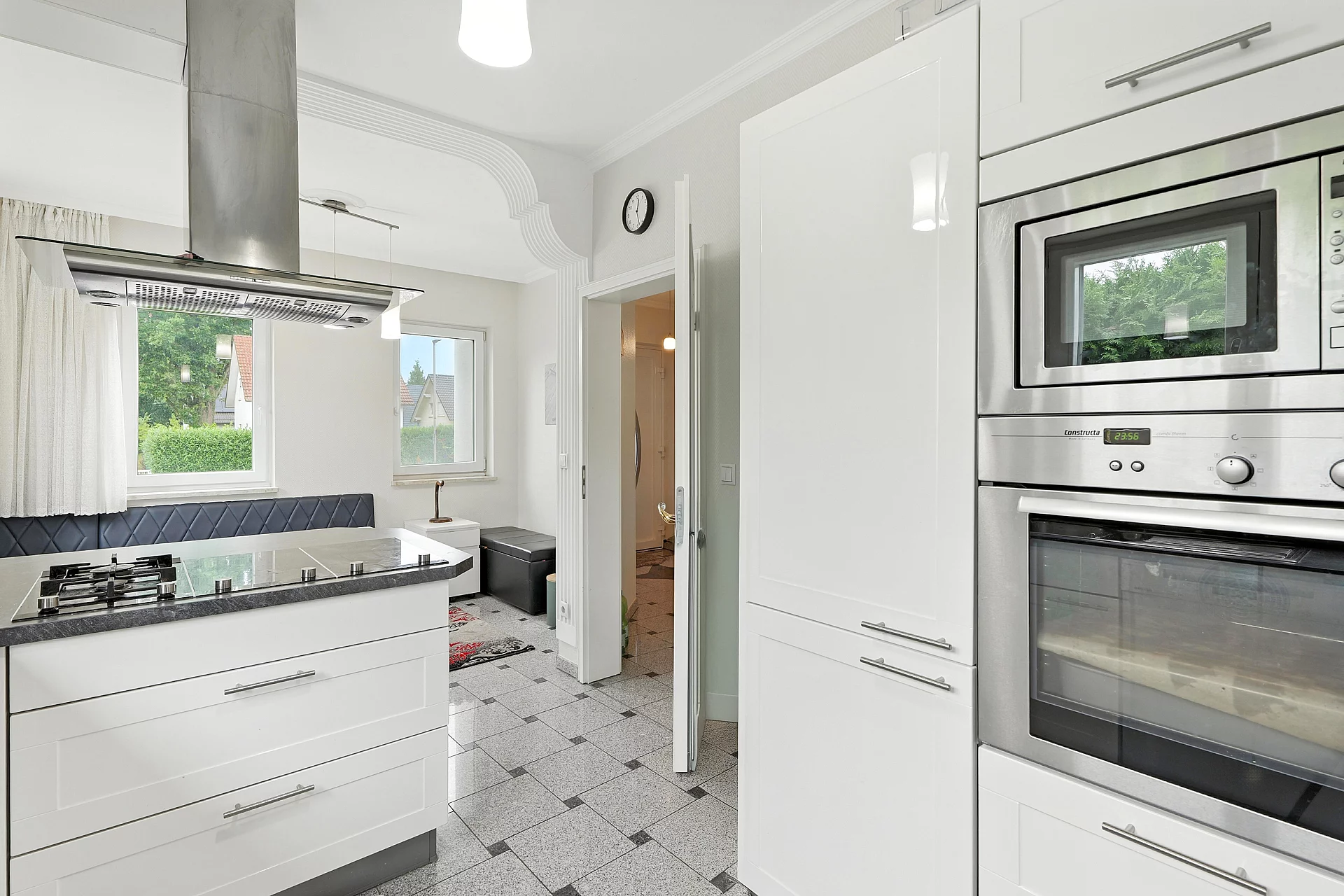 KITCHEN 2