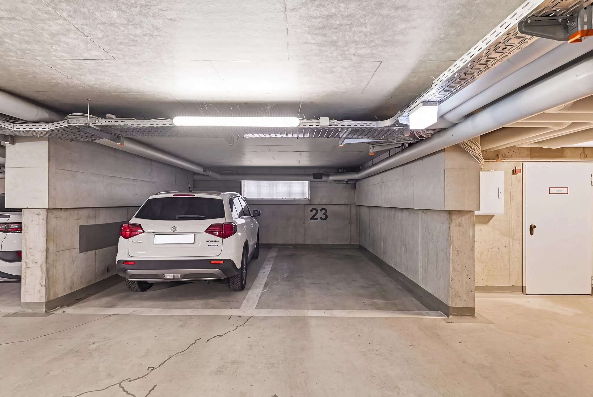 Tiefgaragenstellplatz