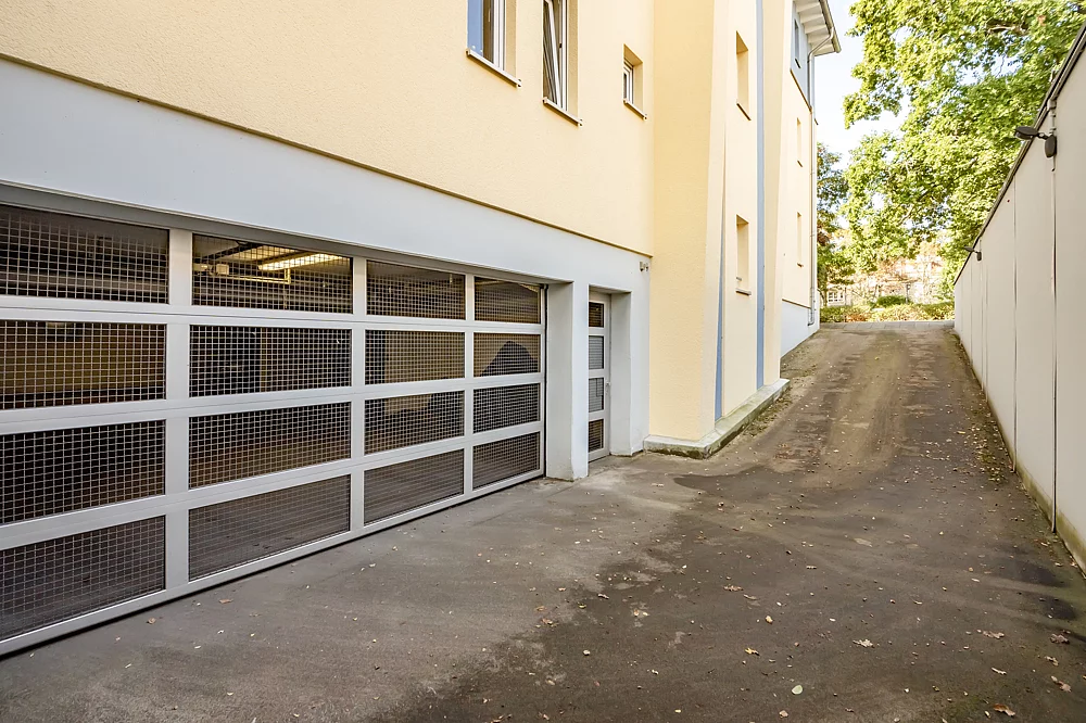 Tiefgaragenstellplatz