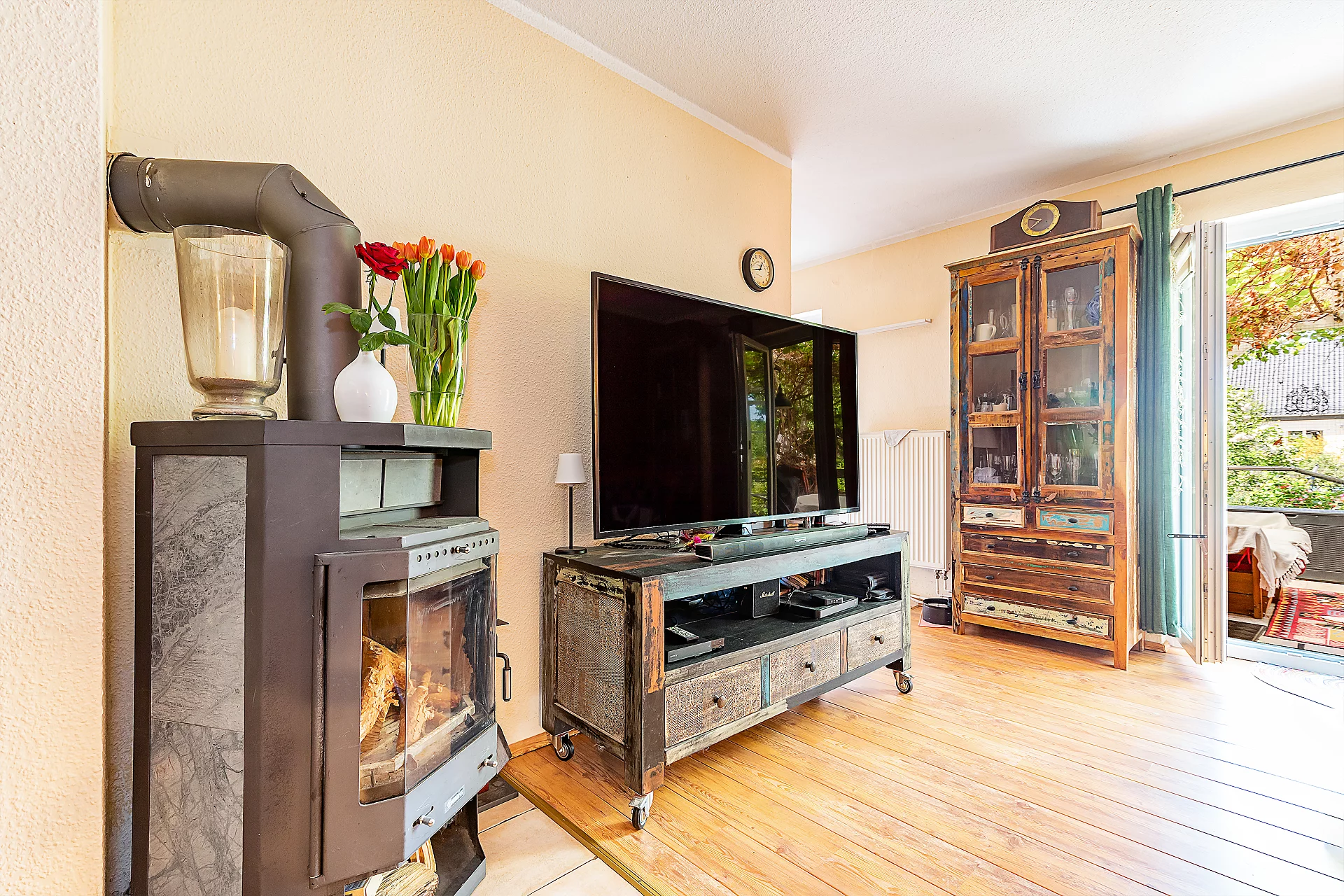 DWi_230940_HDR