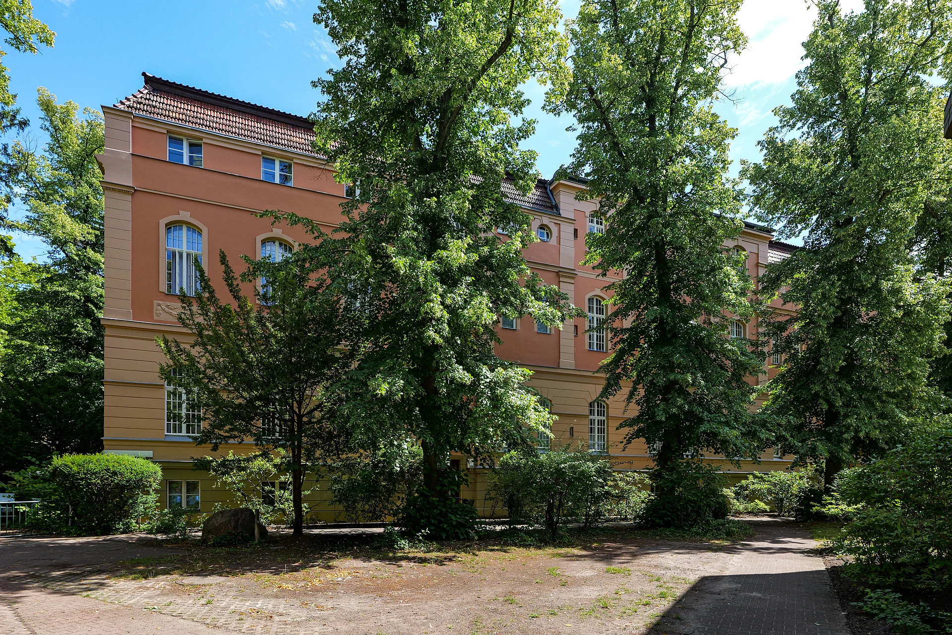 P1094489