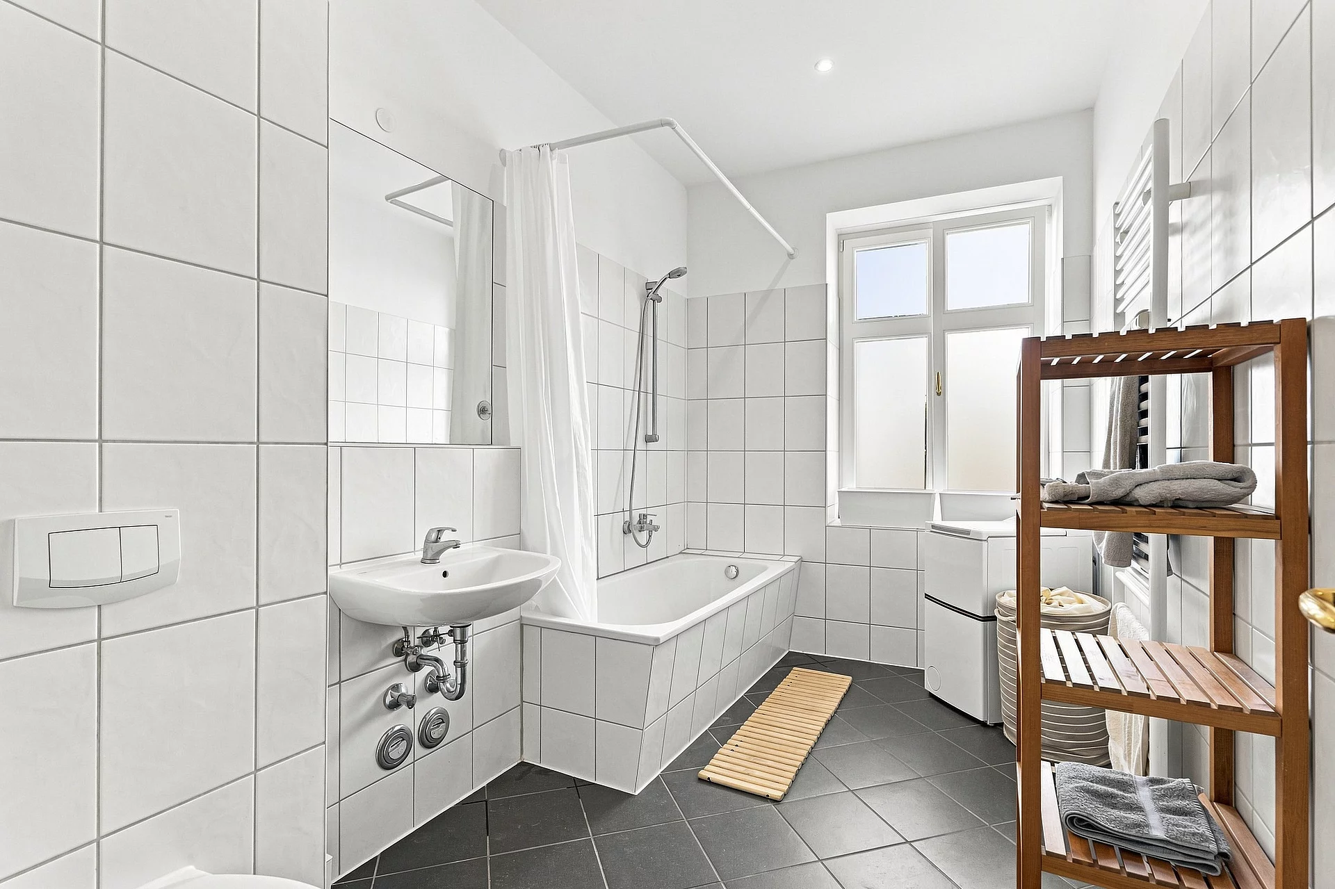 Badezimmer mit Wanne