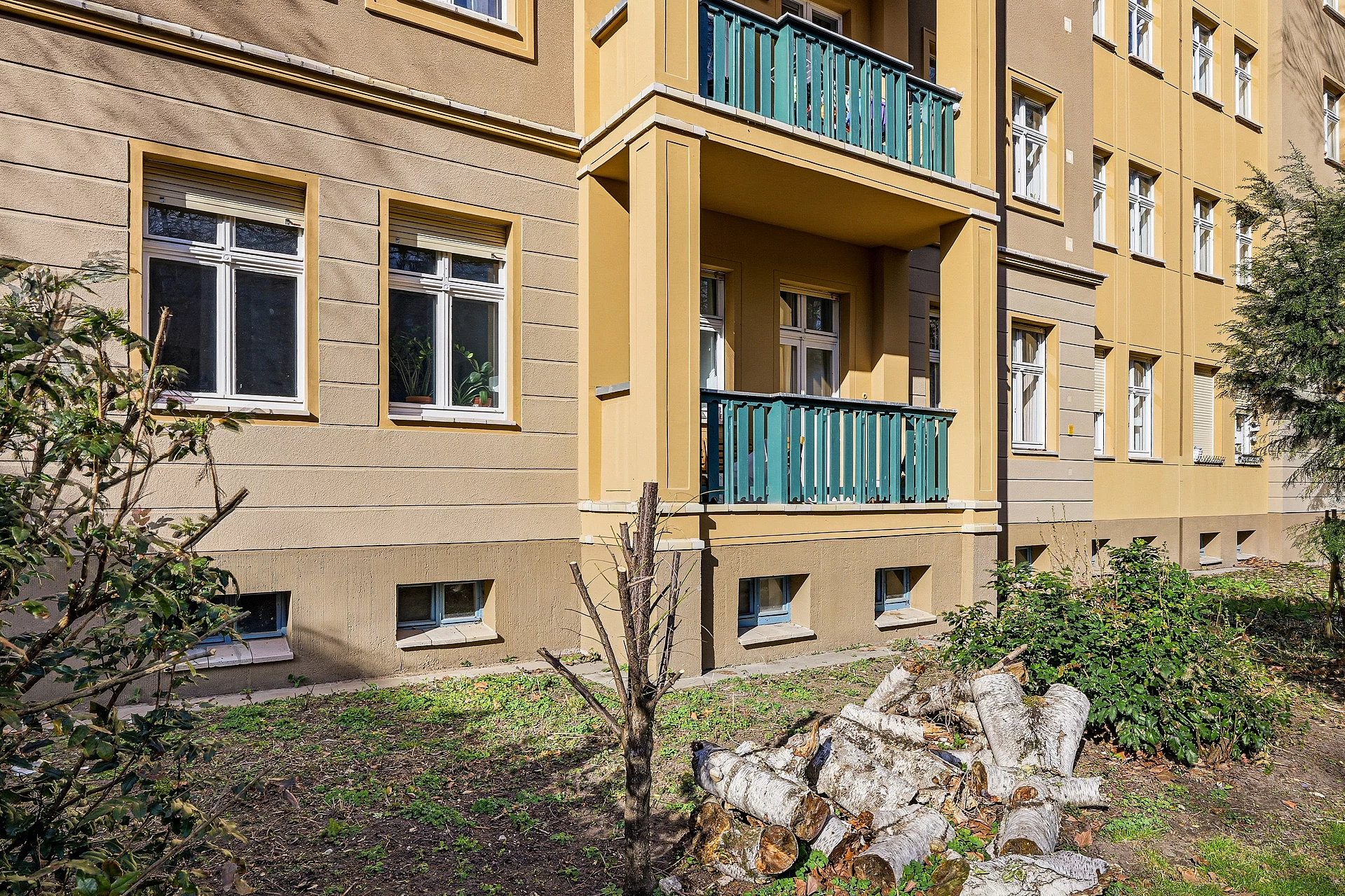 P1028468