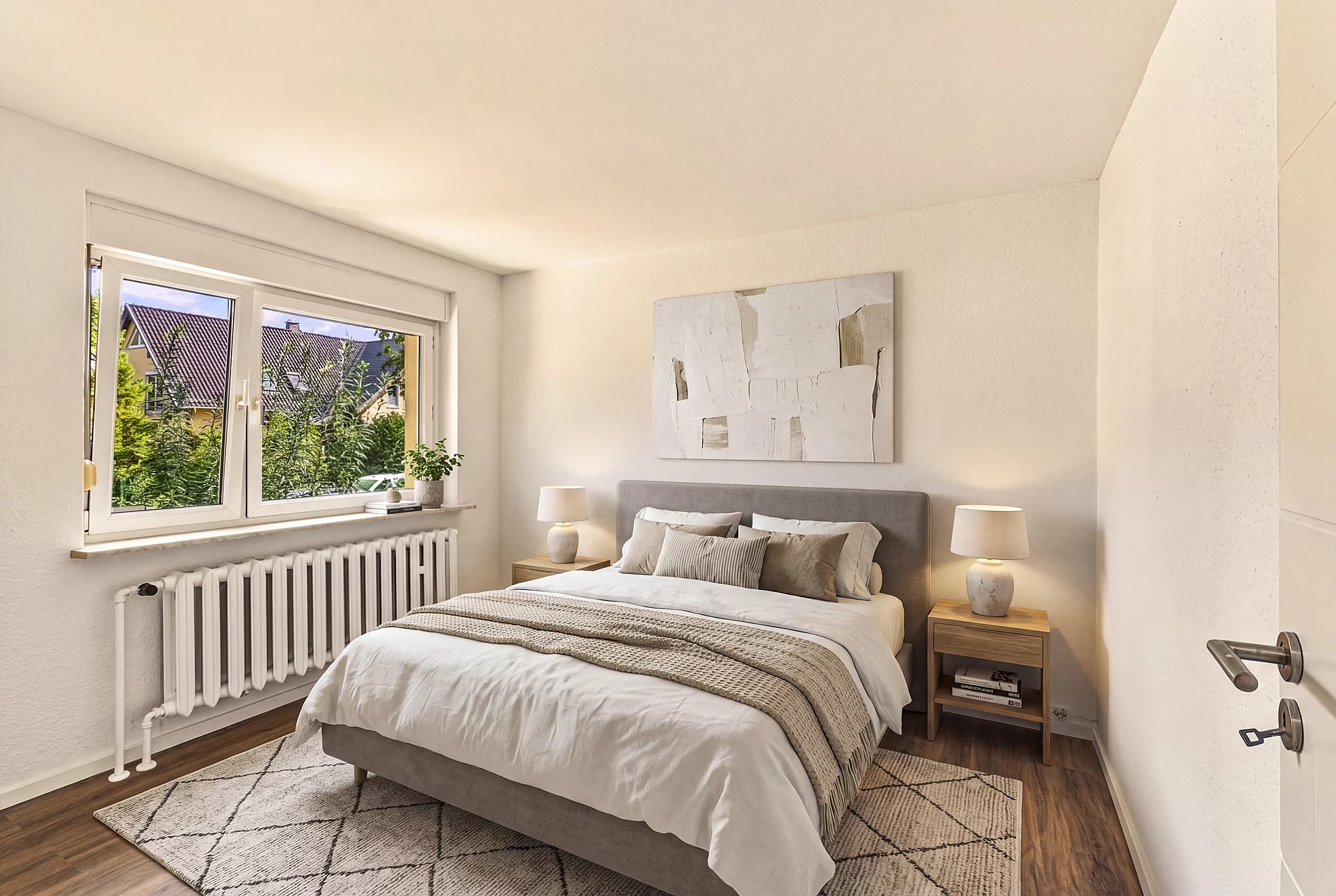 124goethstr staged