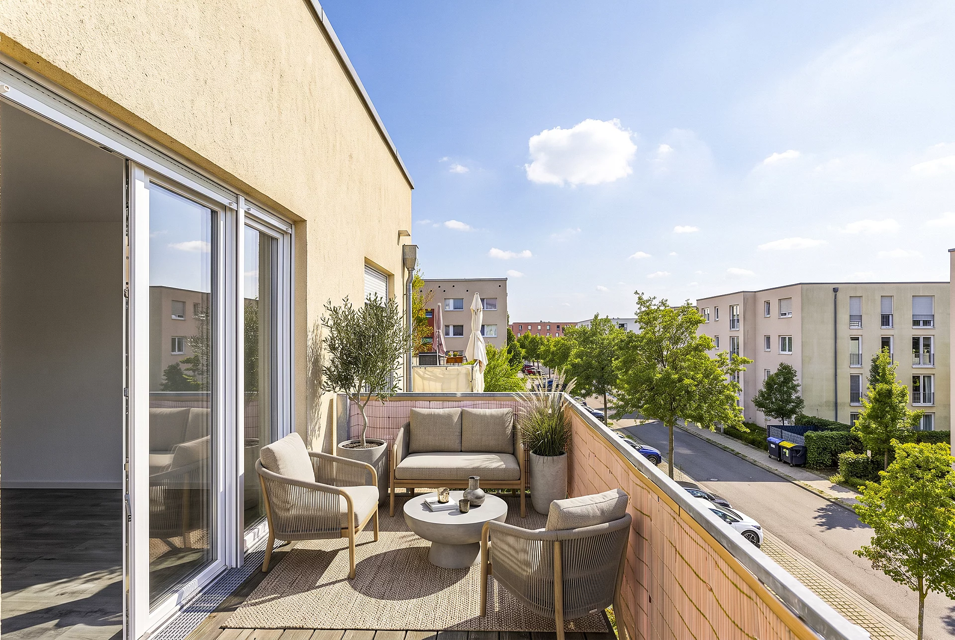 Balkon staged