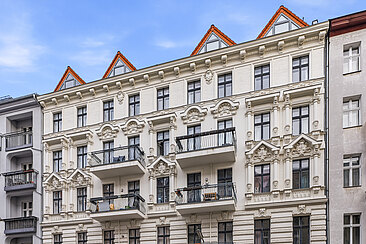 Mehrfamilienhaus - wundervoller Altbau